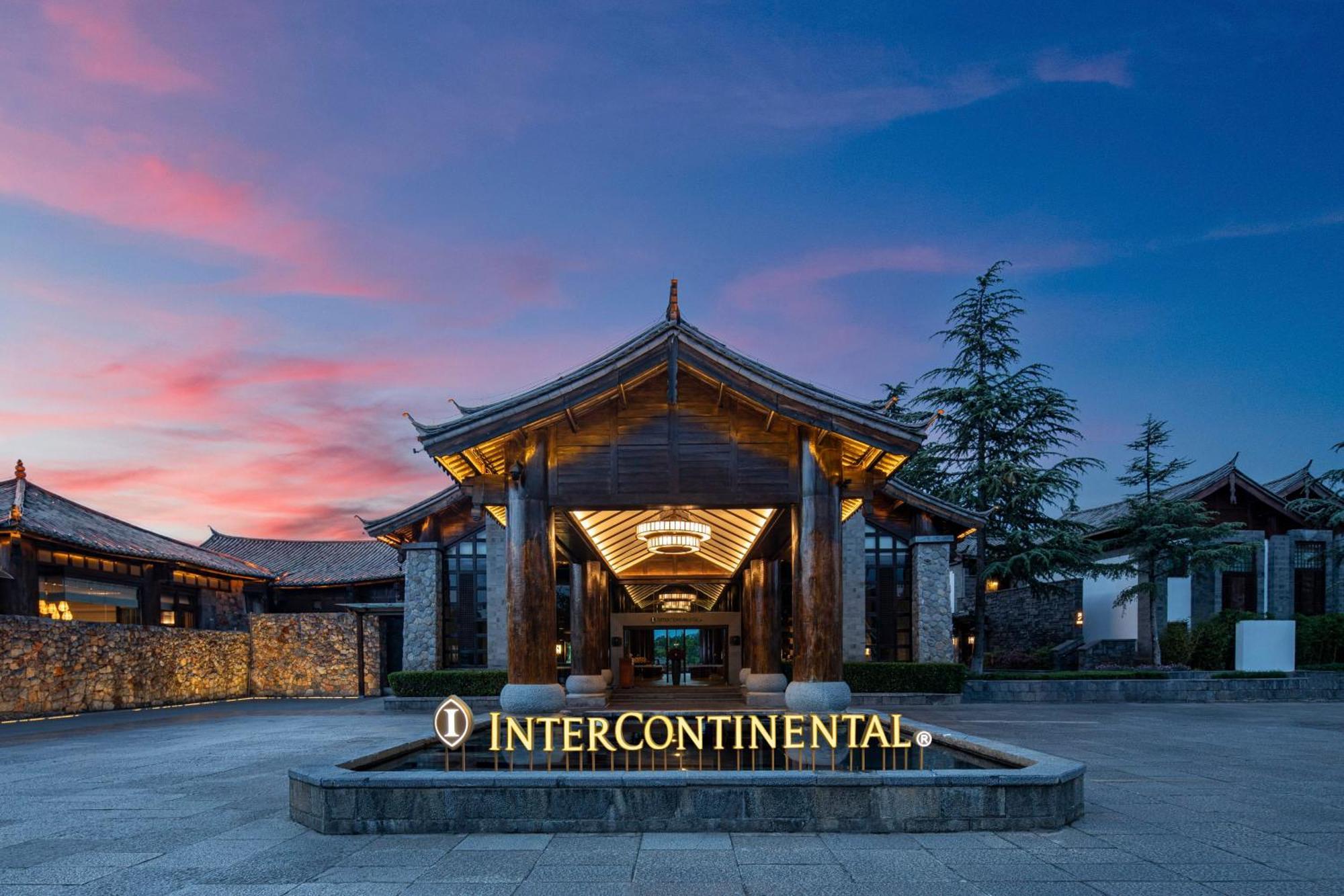 Intercontinental Lijiang Ancient Town Resort By Ihg מראה חיצוני תמונה
