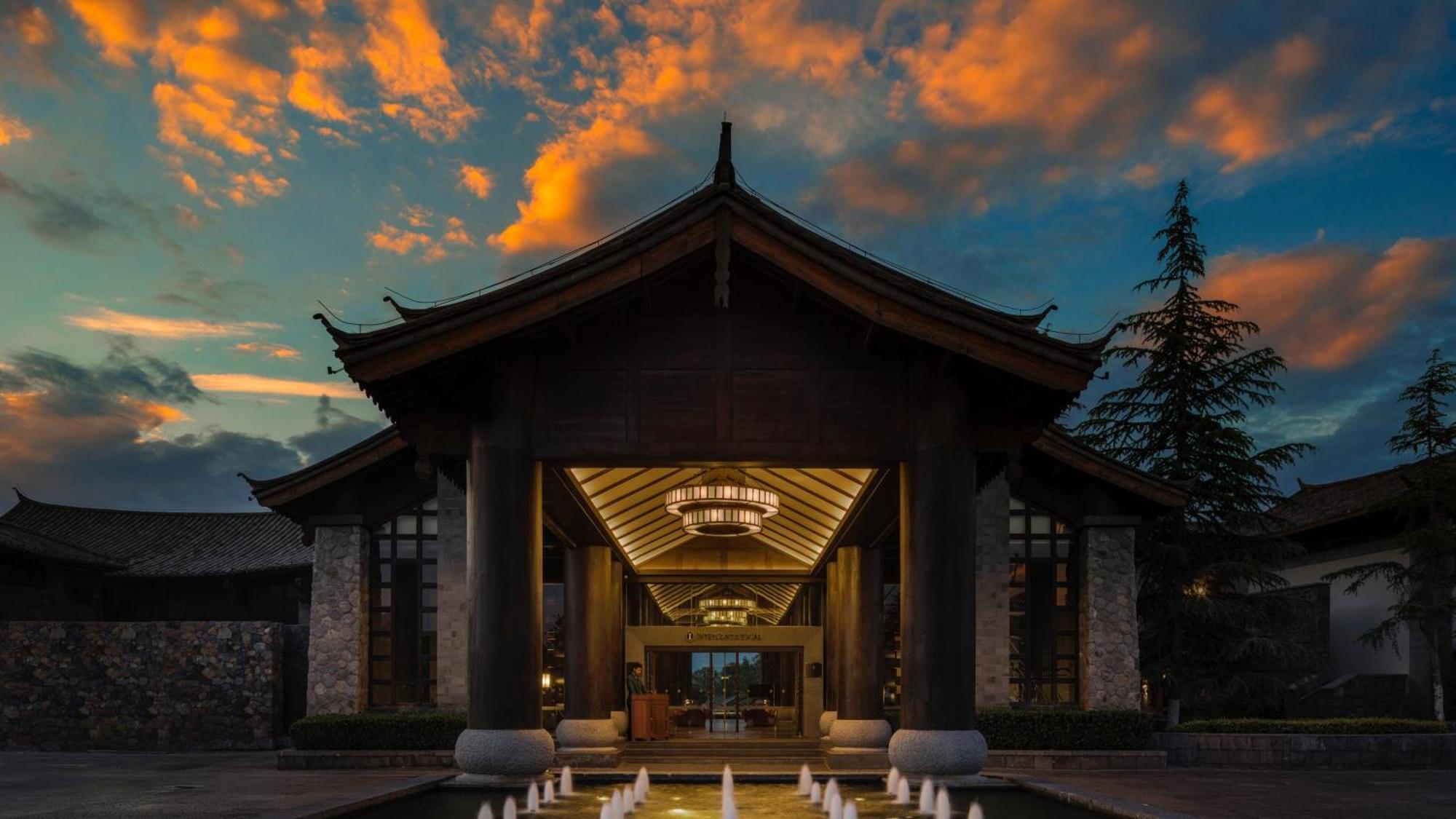 Intercontinental Lijiang Ancient Town Resort By Ihg מראה חיצוני תמונה